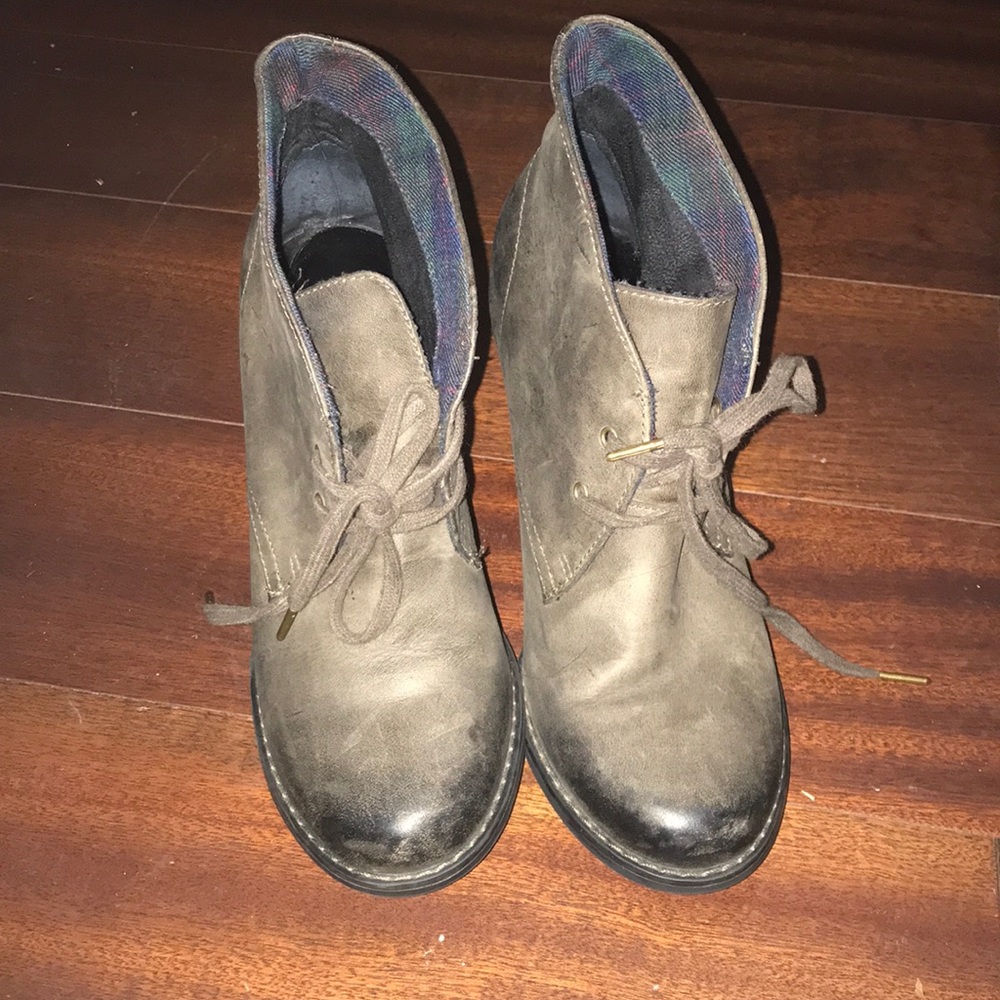 Brown booties - Picture 3 of 4